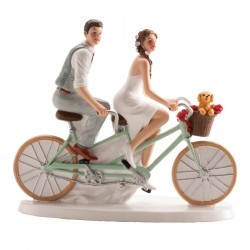 PAREJA BODA EN BICICLETA